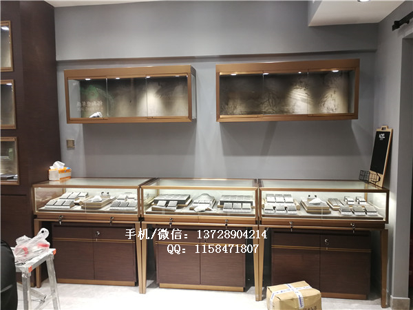 積極配合，值得合作的珠寶展柜廠家！
