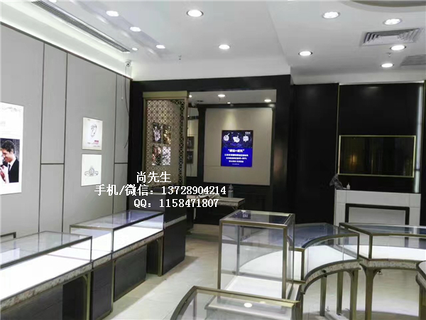 深圳不銹鋼珠寶展柜.jpg