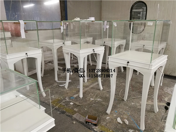 珠寶店烤漆展示柜制作.jpg