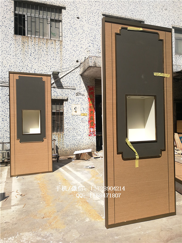 珠寶店靠墻展示柜.jpg