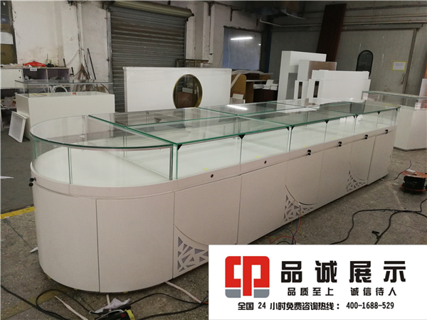 木制珠寶展柜.jpg