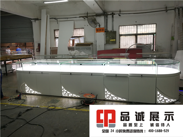水貝珠寶展示柜.jpg