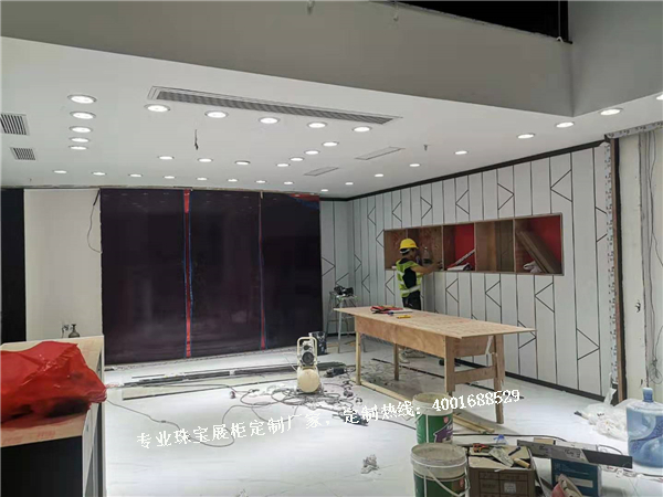 珠寶展廳裝修施工.jpg