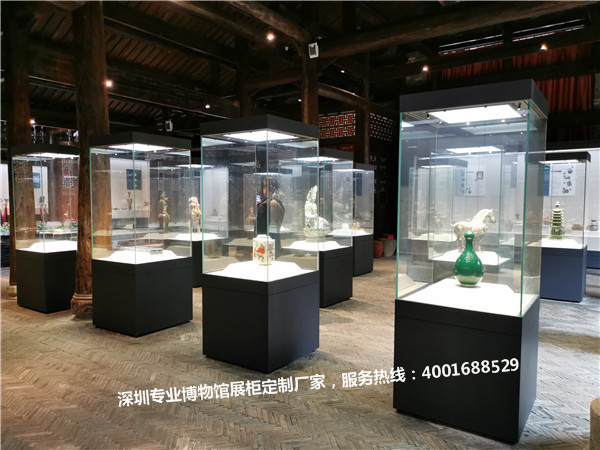 博物館展示柜獨立柜.jpg