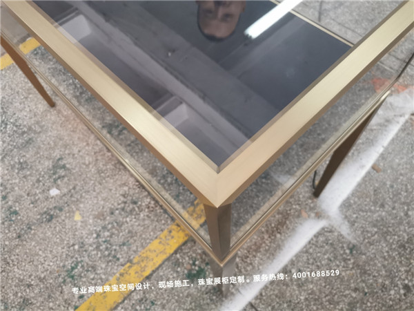 珠寶展示柜.jpg