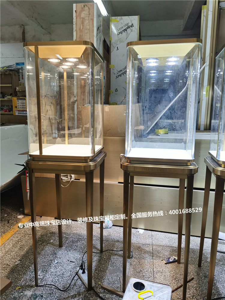 不銹鋼珠寶展柜.jpg