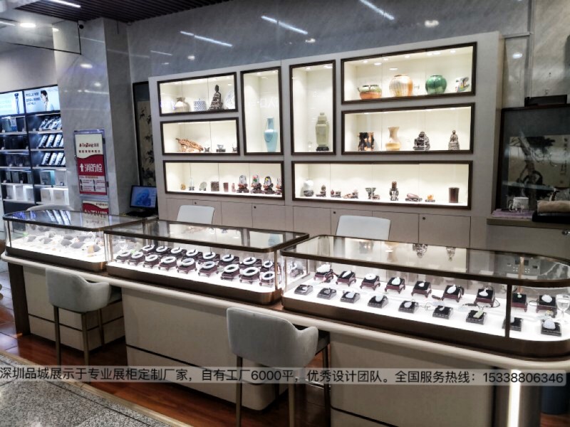 深圳品城展示大雅藝術(shù)品珠寶店展柜設(shè)計效果圖3_副本.jpg