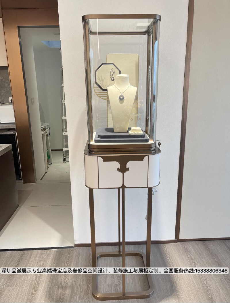 深圳品誠展示展示珠寶展柜定制廠家新中式展柜效果2.jpg 深圳品誠展示展示珠寶展柜定制廠家新中式展柜效果2.jpg