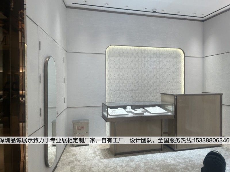 深圳品誠展示MIKIMOTO北京珠寶店設計展柜效果圖3.jpg