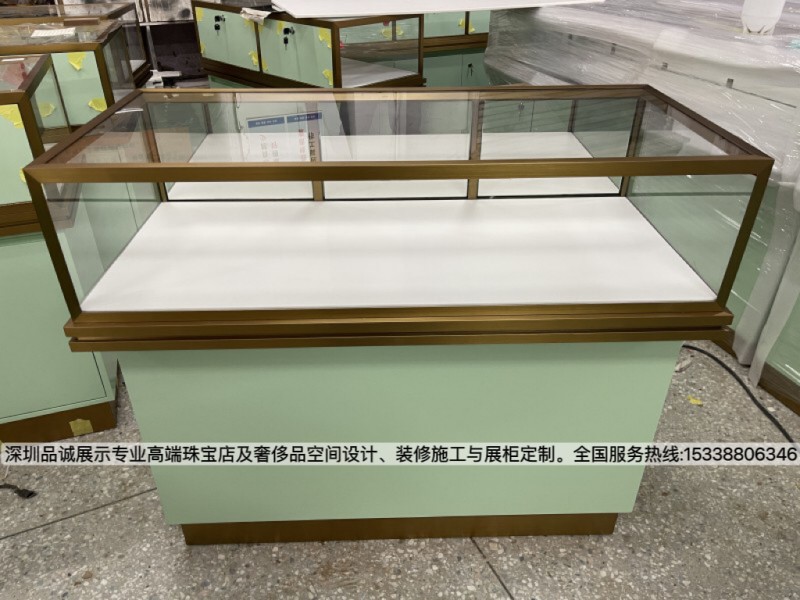 深圳珠寶柜定制效果，深圳品誠展示2_副本.jpg
