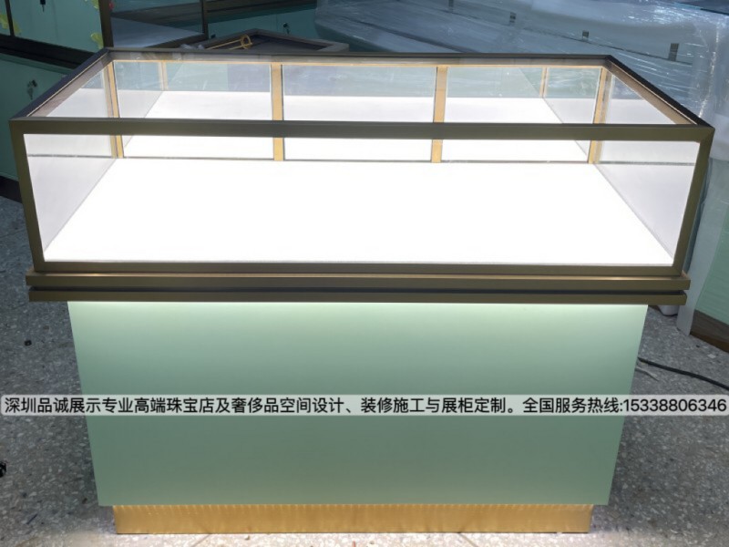 上海珠寶陳列柜定制圖，深圳品誠展示_副本.jpg